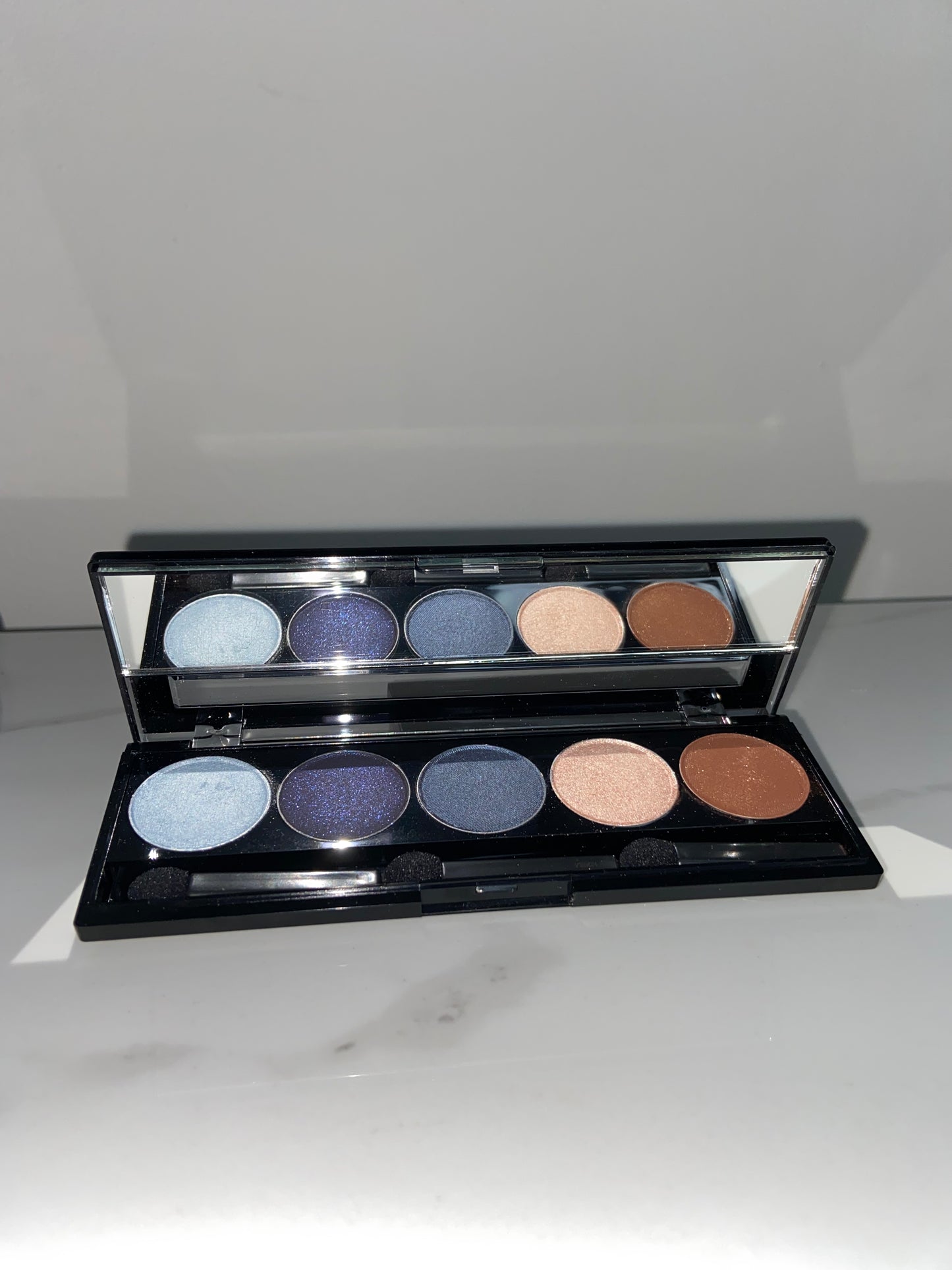 Baby's Got Blue Eyes - Eyeshadow Palette (5-Well)