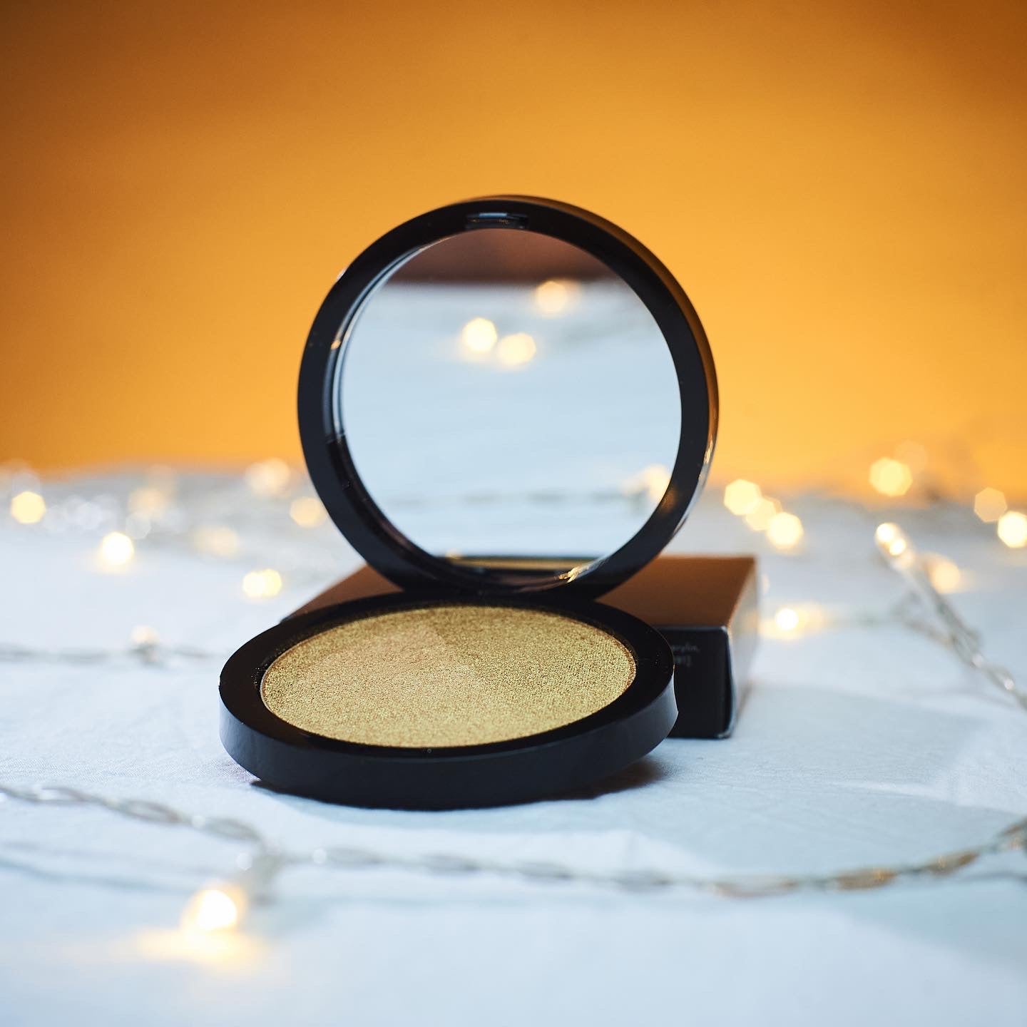 'Gold Plated' Spotlight Single